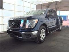 2017 Nissan Titan 