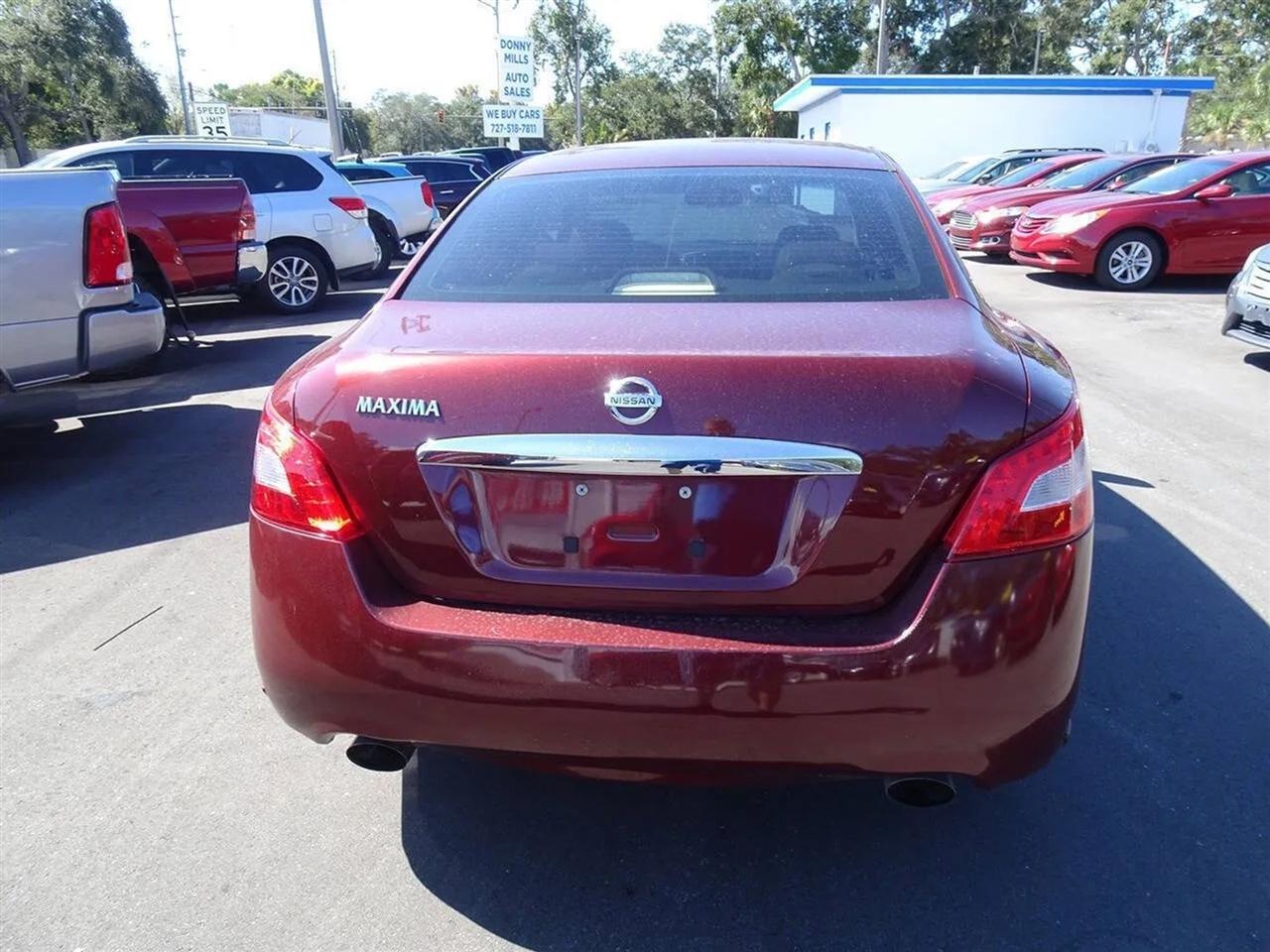 Nissan Maxima 4dr Sdn V6 CVT 3.5 SV 2009