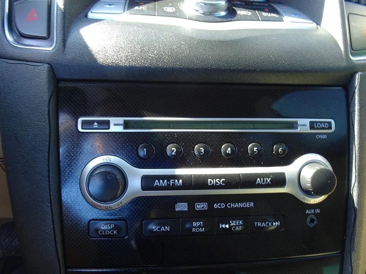 Nissan Maxima 4dr Sdn V6 CVT 3.5 SV 2009