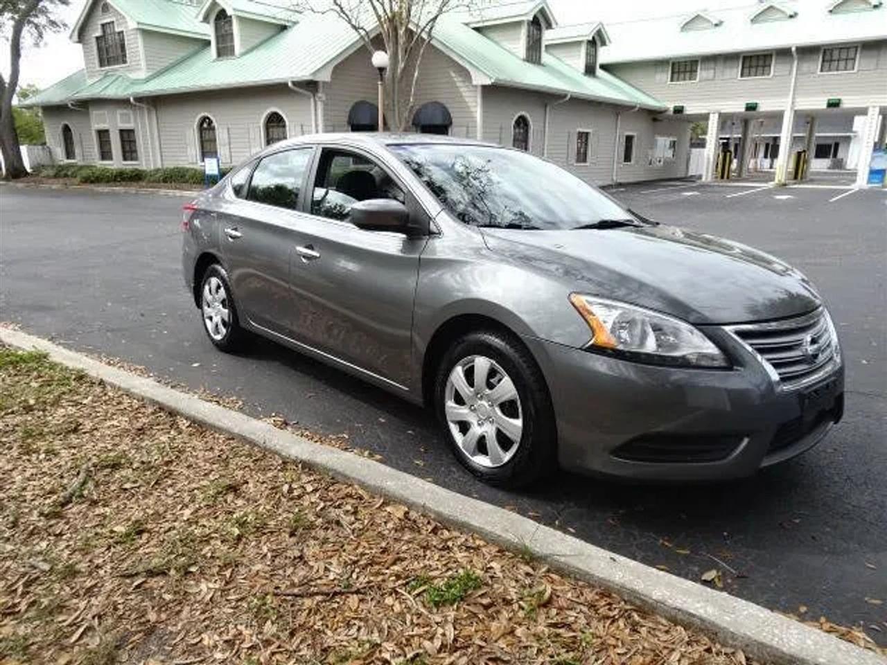 2015 Nissan Sentra S - Photo 6