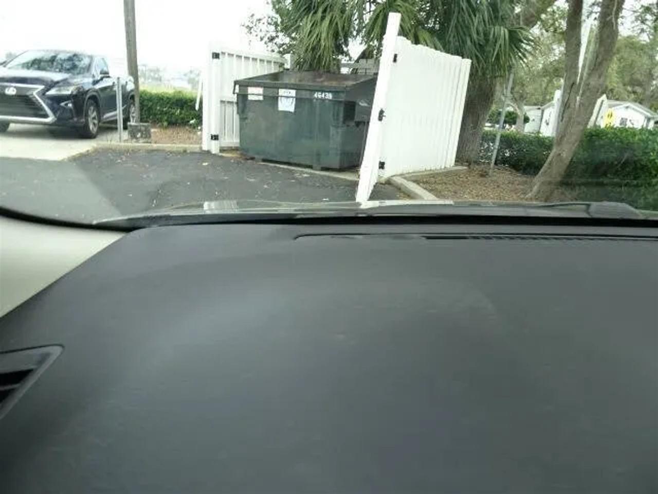 2015 Nissan Sentra S - Photo 34