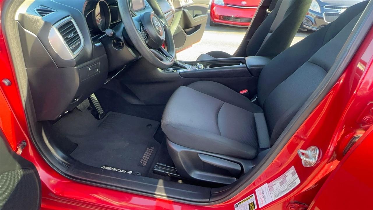Mazda Mazda3 4-Door Sport Auto 2018