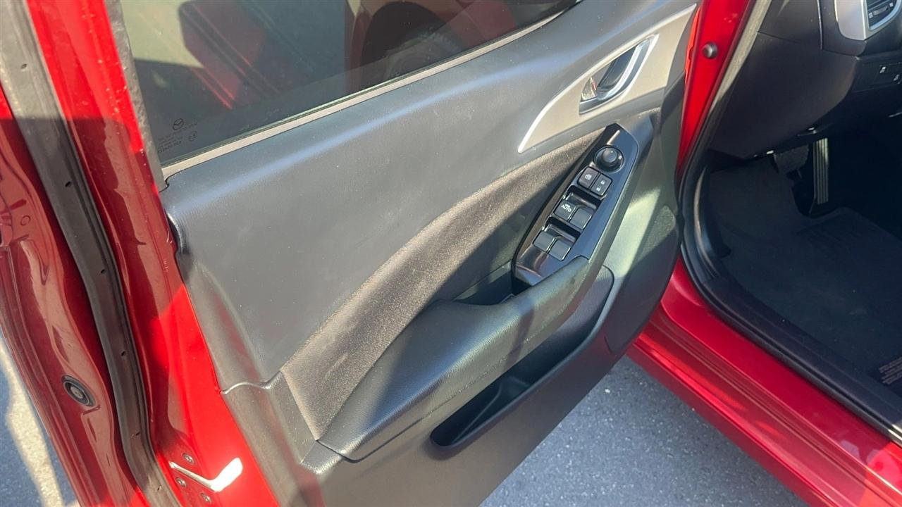 Mazda Mazda3 4-Door Sport Auto 2018