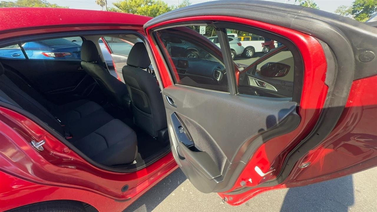 Mazda Mazda3 4-Door Sport Auto 2018