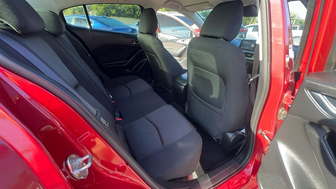 Mazda Mazda3 4-Door Sport Auto 2018