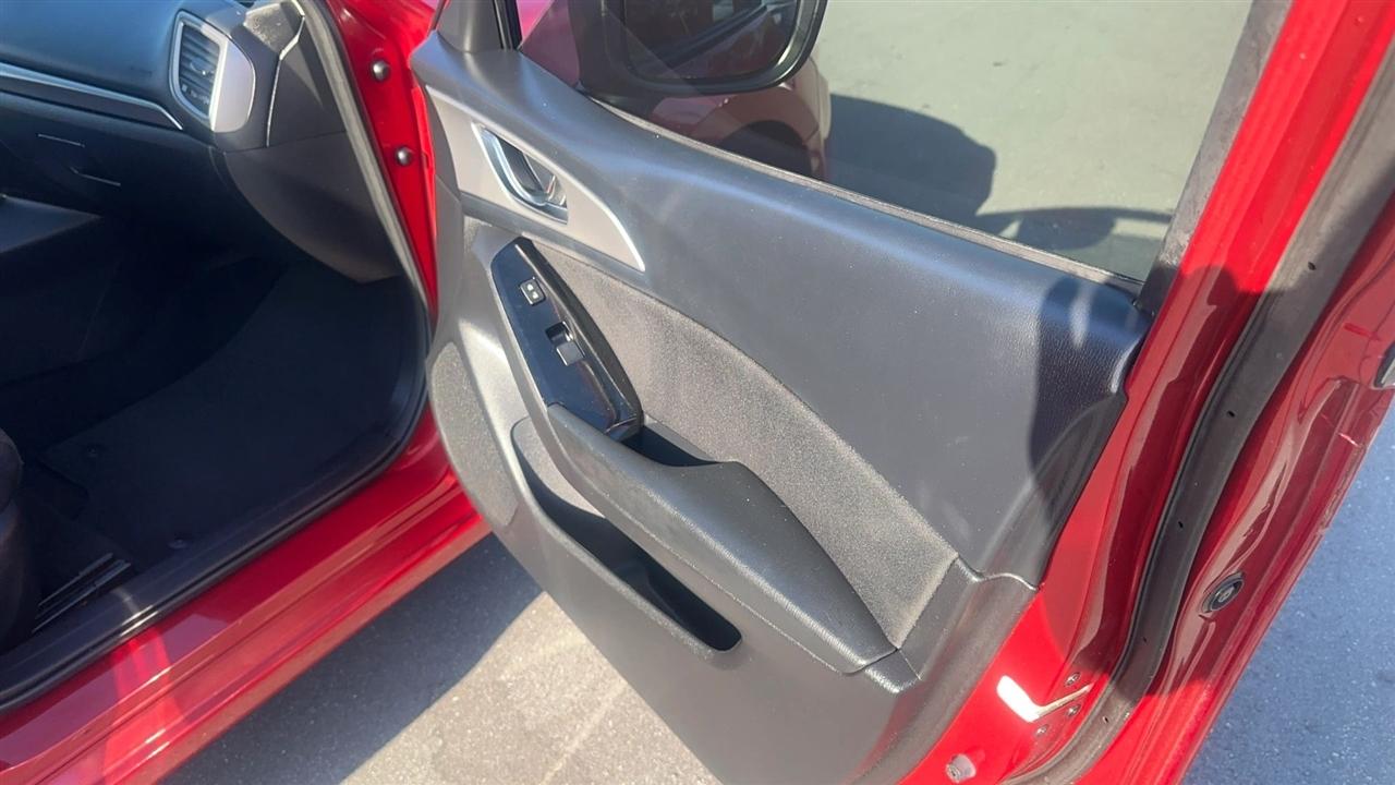 Mazda Mazda3 4-Door Sport Auto 2018
