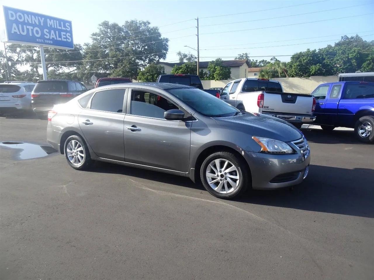 Nissan Sentra 4dr Sdn I4 CVT SV 2015