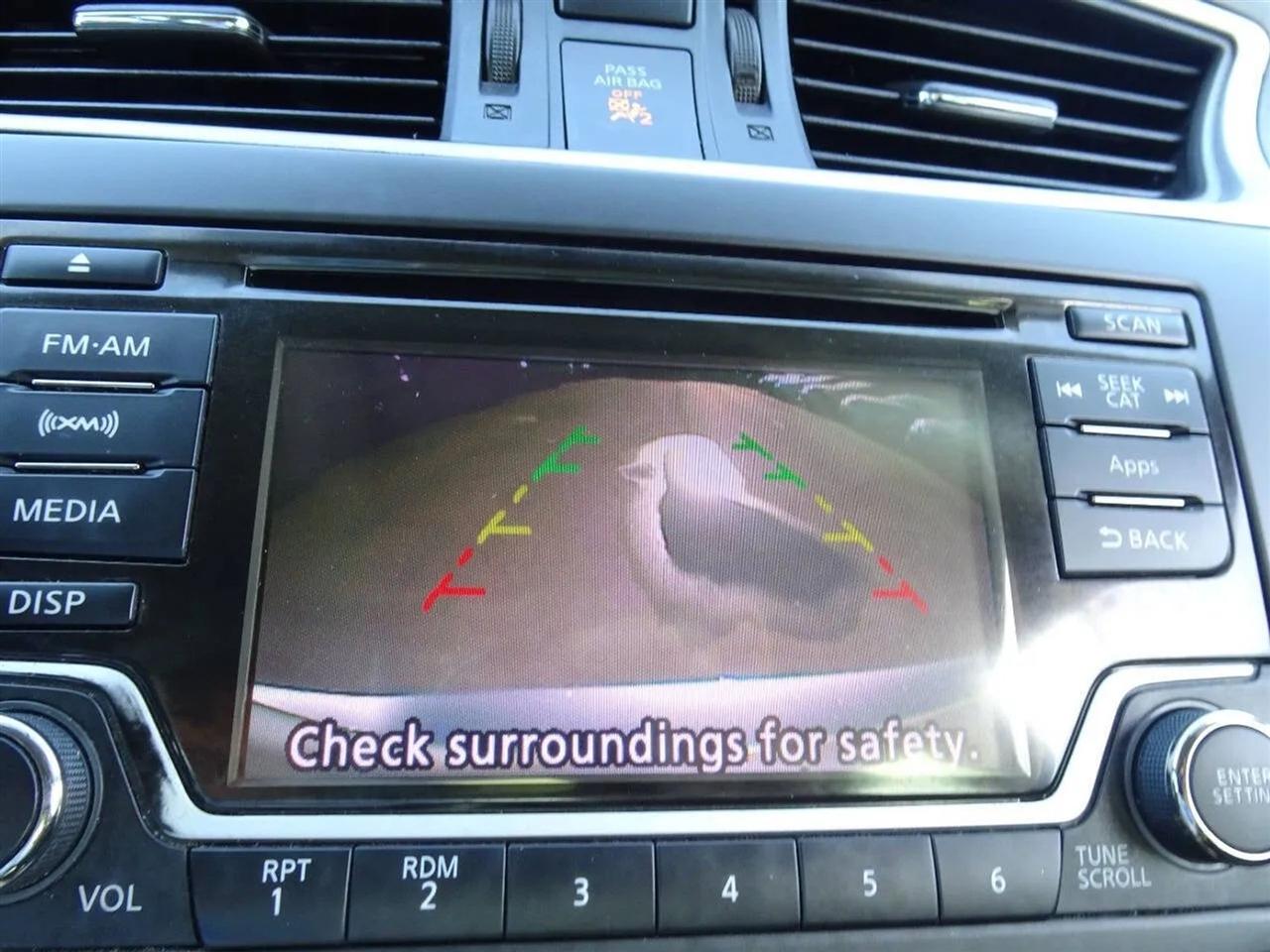 Nissan Sentra 4dr Sdn I4 CVT SV 2015