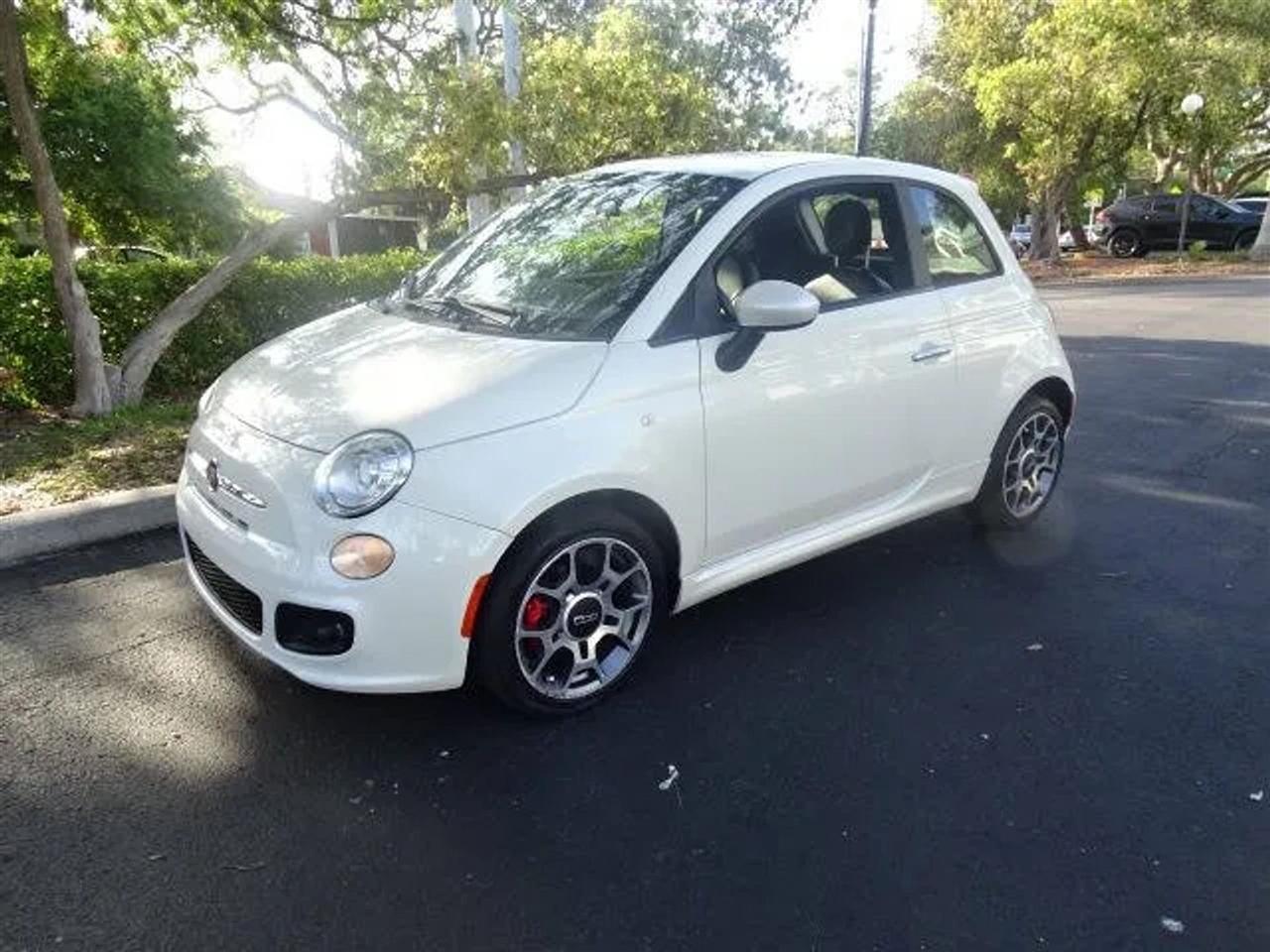 2013 FIAT 500 Sport