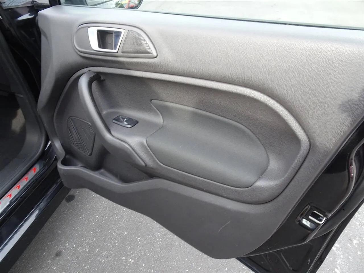 Ford Fiesta 5dr HB ST 2014