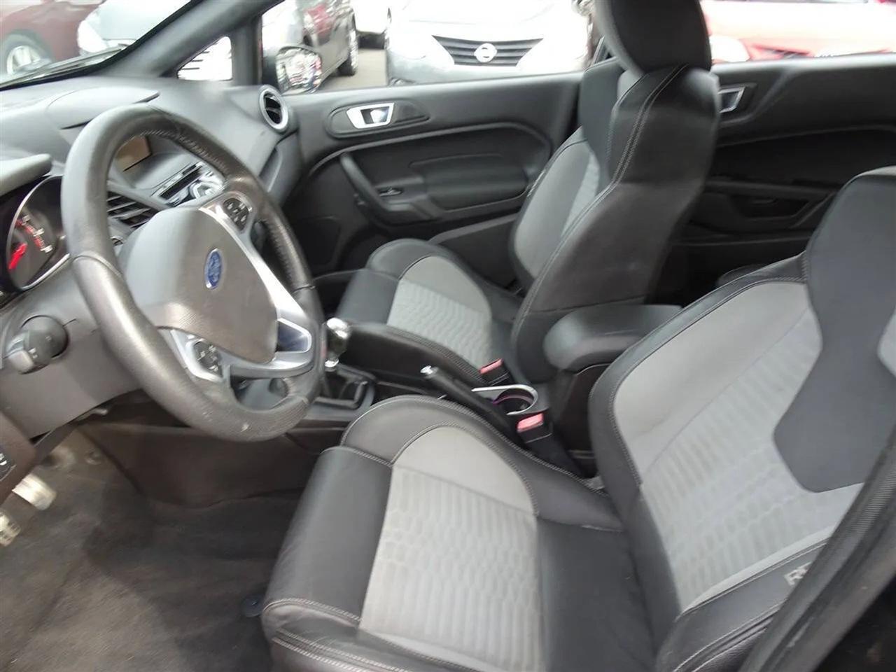 Ford Fiesta 5dr HB ST 2014