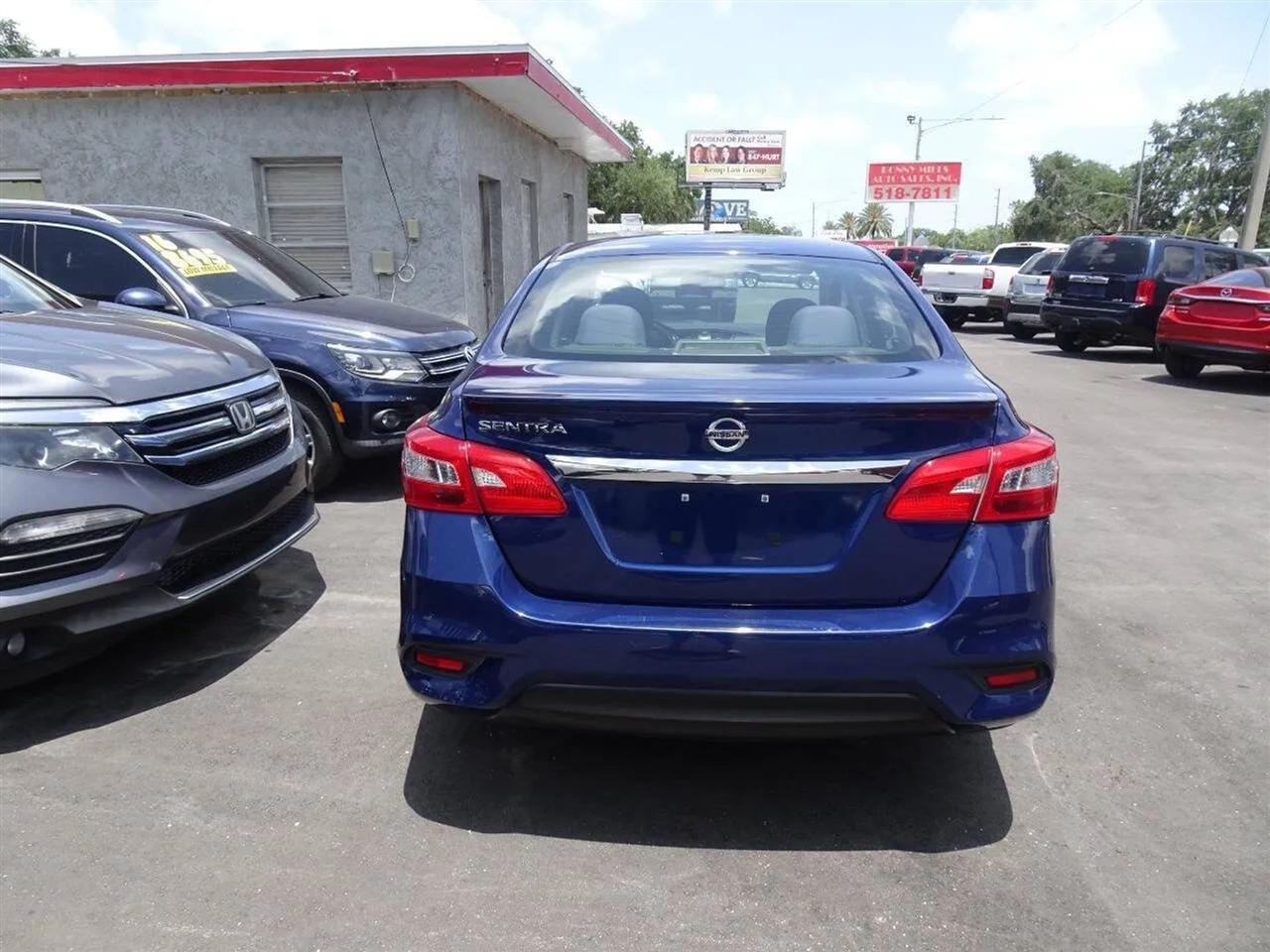 Nissan Sentra S CVT 2019