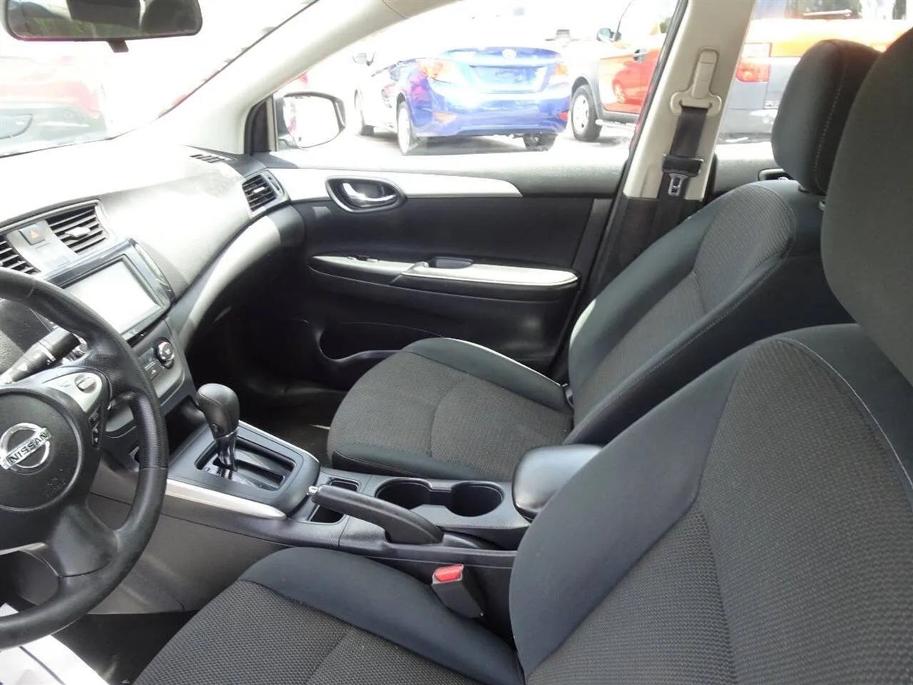 Nissan Sentra S CVT 2019