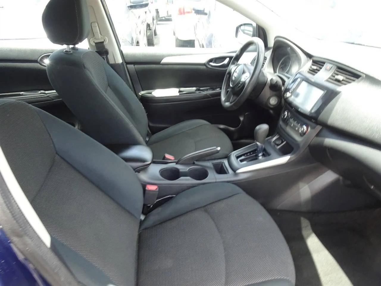 Nissan Sentra S CVT 2019