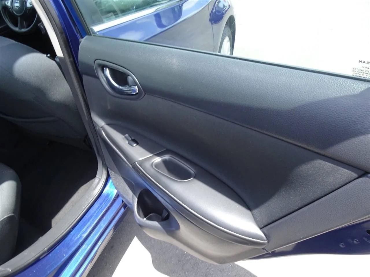 Nissan Sentra S CVT 2019