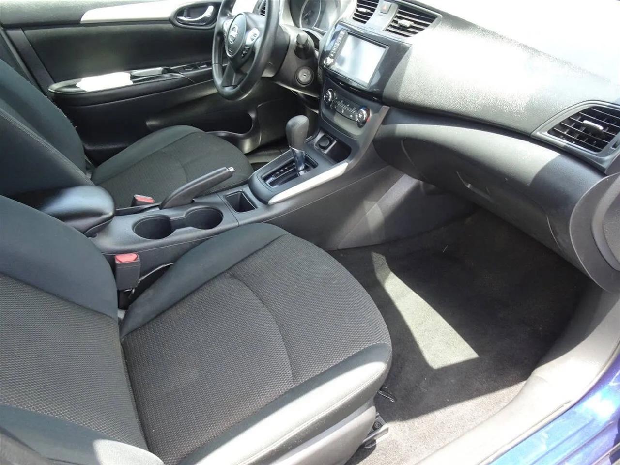 Nissan Sentra S CVT 2019