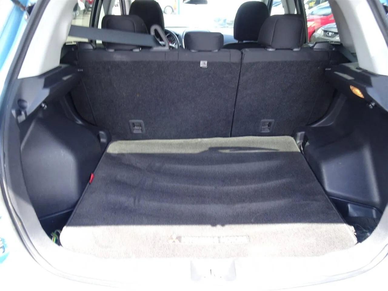 Mitsubishi Outlander Sport 2WD 4dr Man ES 2014