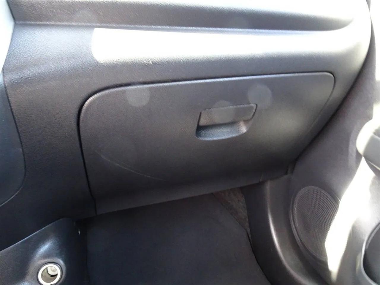 Nissan Versa Sedan SV CVT 2017