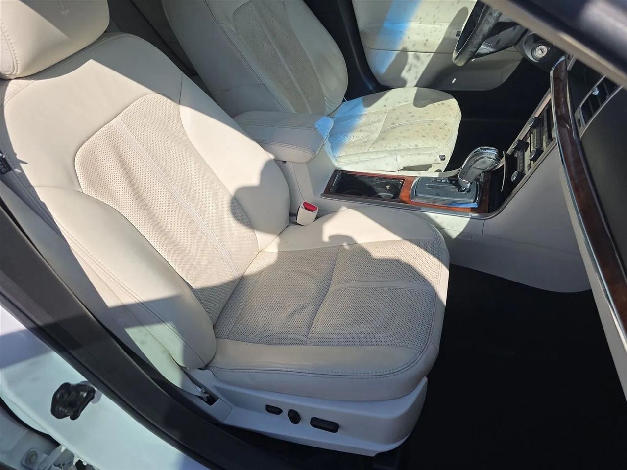 Lincoln MKZ 4dr Sdn Hybrid FWD 2011