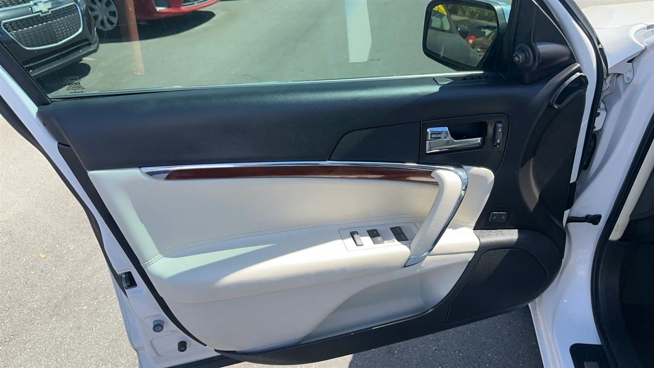 Lincoln MKZ 4dr Sdn Hybrid FWD 2011