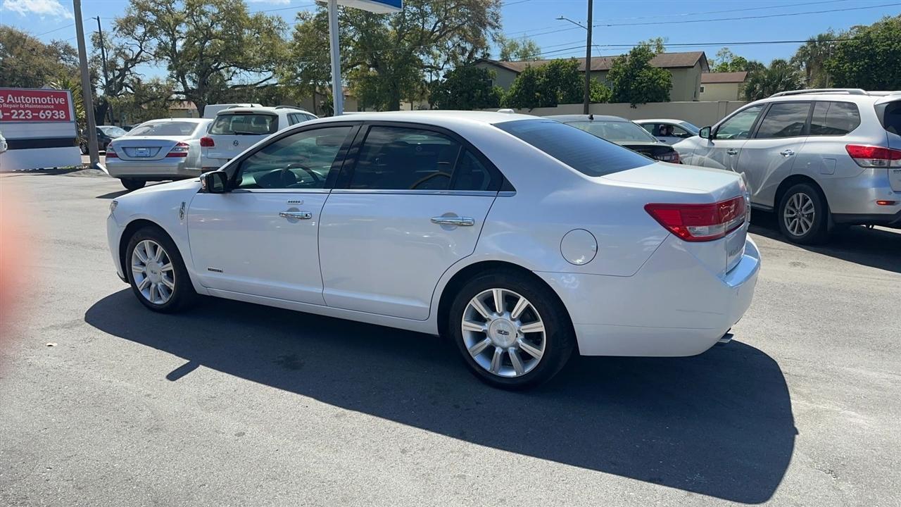 Lincoln MKZ 4dr Sdn Hybrid FWD 2011