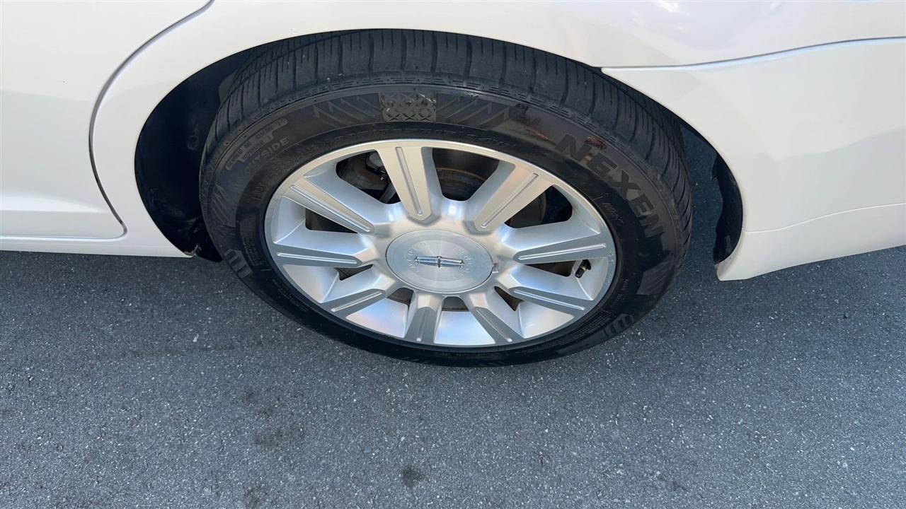 Lincoln MKZ 4dr Sdn Hybrid FWD 2011