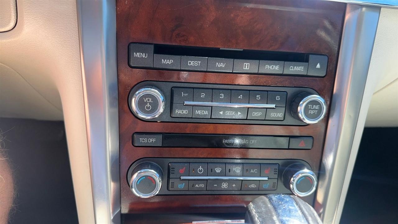 Lincoln MKZ 4dr Sdn Hybrid FWD 2011