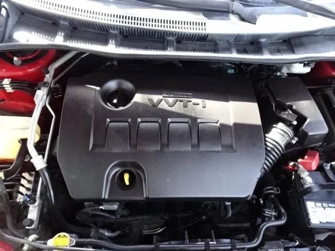 Toyota Corolla 4dr Sdn Auto LE Special Edition (Natl) 2013