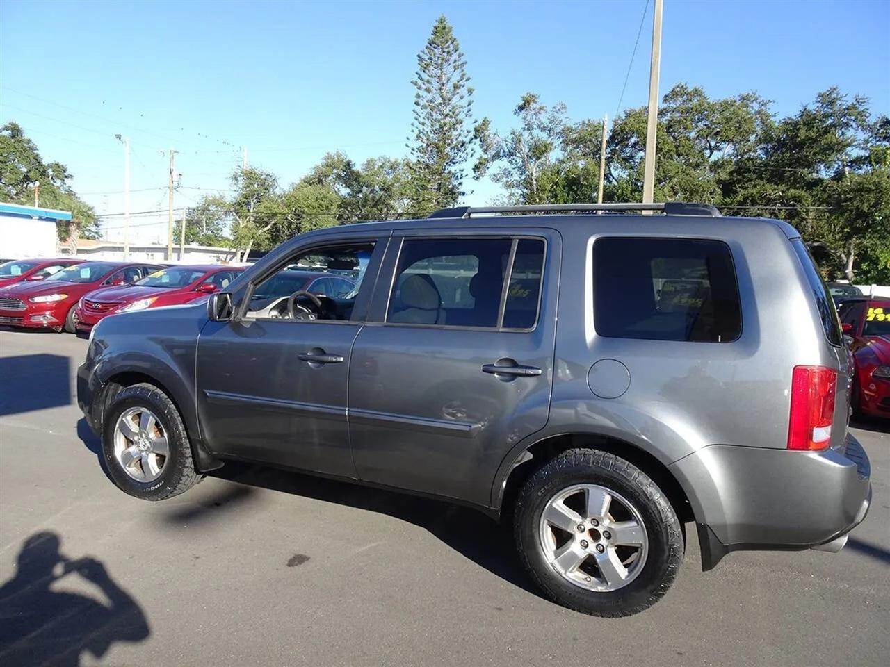 Honda Pilot 2WD 4dr EX 2011