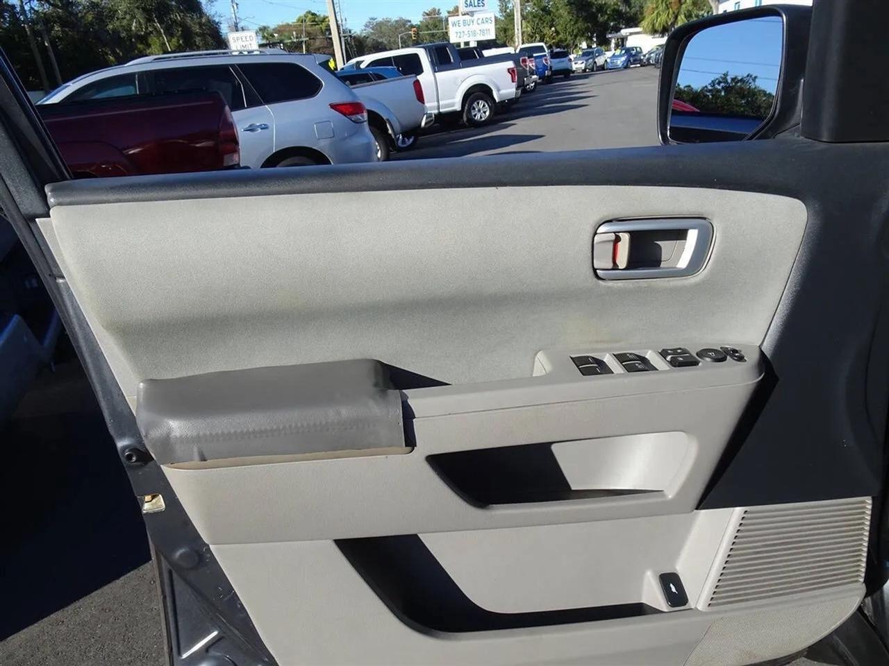 Honda Pilot 2WD 4dr EX 2011