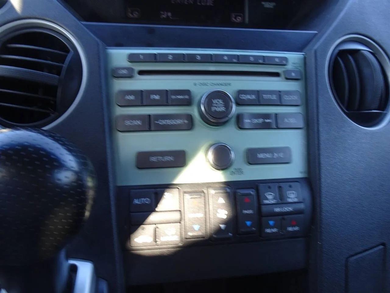 Honda Pilot 2WD 4dr EX 2011