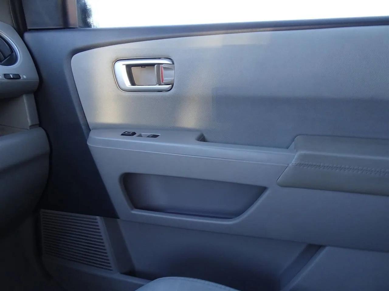 Honda Pilot 2WD 4dr EX 2011