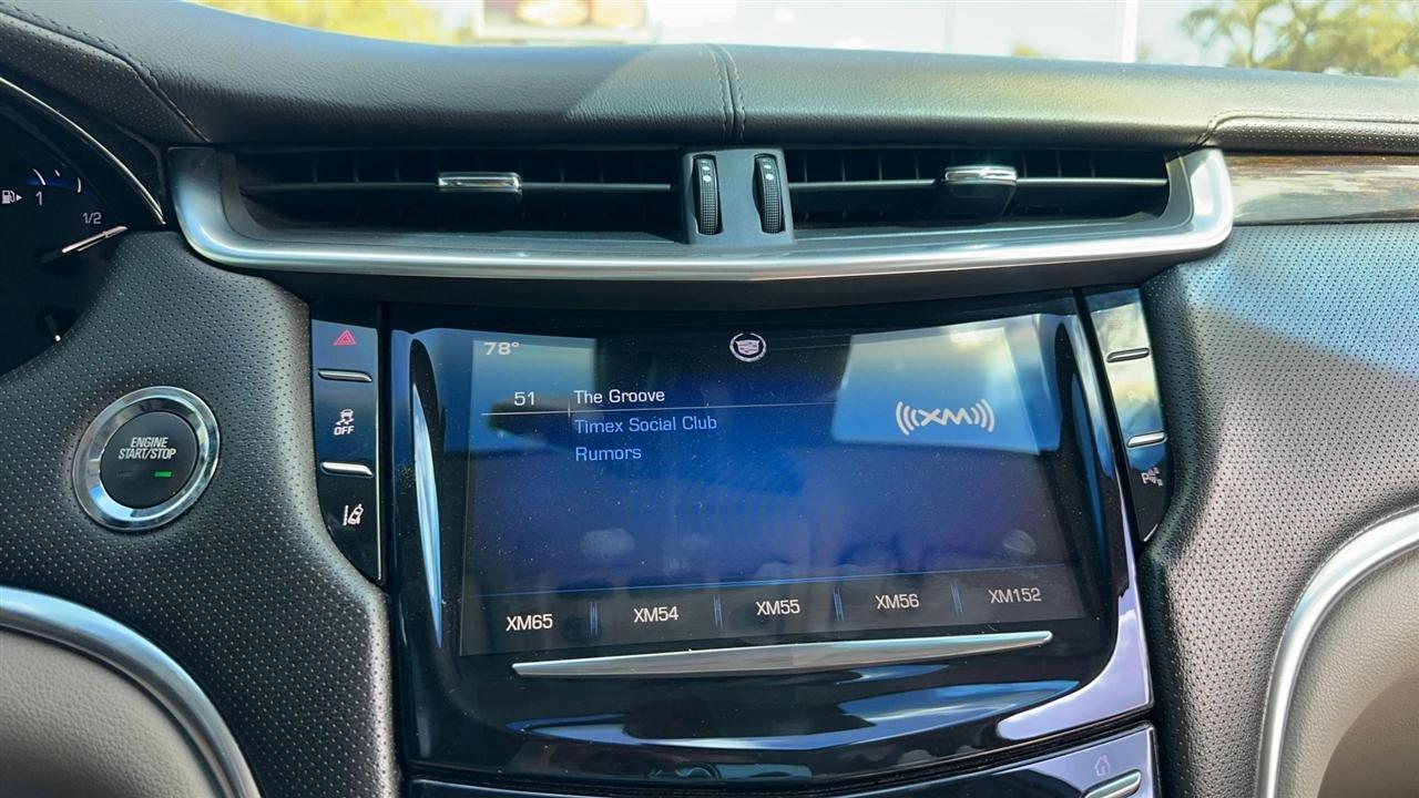 Cadillac XTS 4dr Sdn Luxury FWD 2014