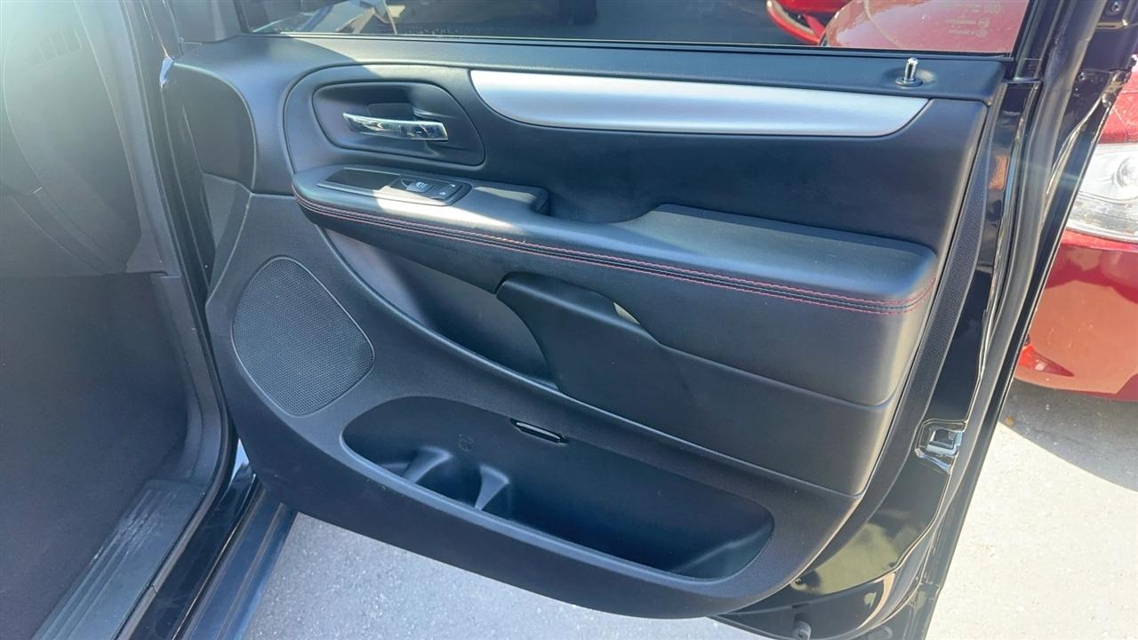 Dodge Grand Caravan 4dr Wgn R/T 2015