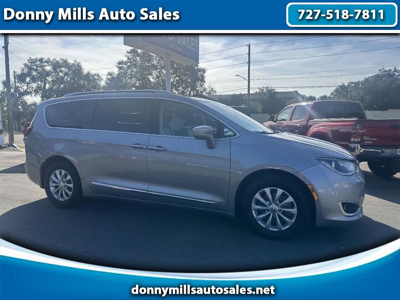 2019 Chrysler Pacifica Touring L FWD