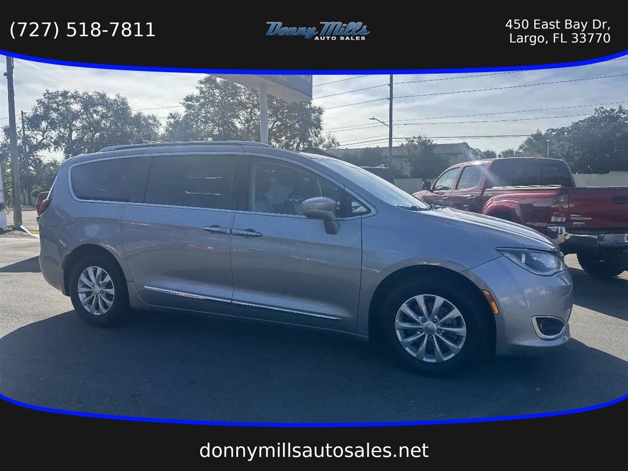 2019 Chrysler Pacifica Touring L FWD