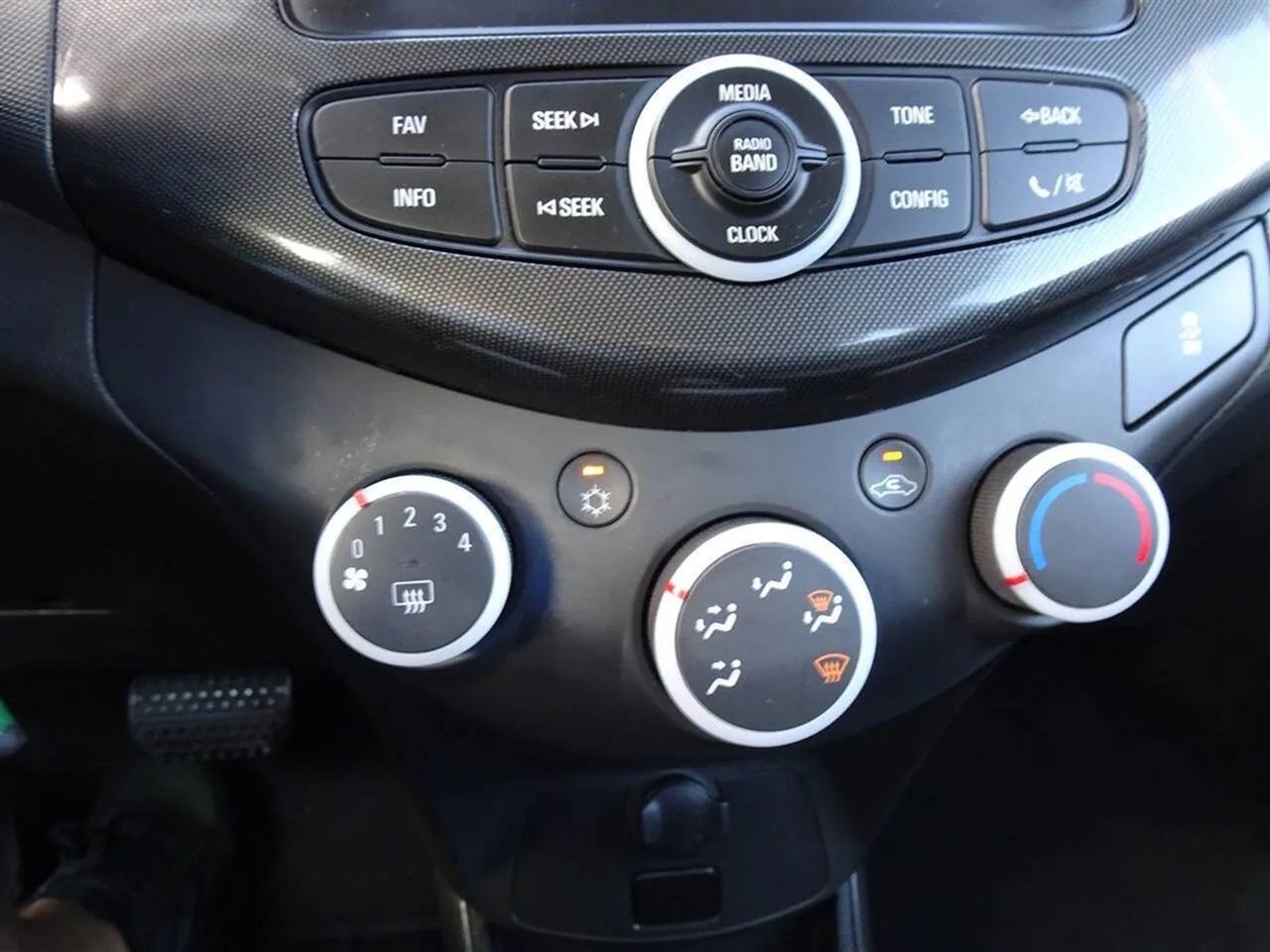 Chevrolet Spark 5dr HB CVT LS 2015