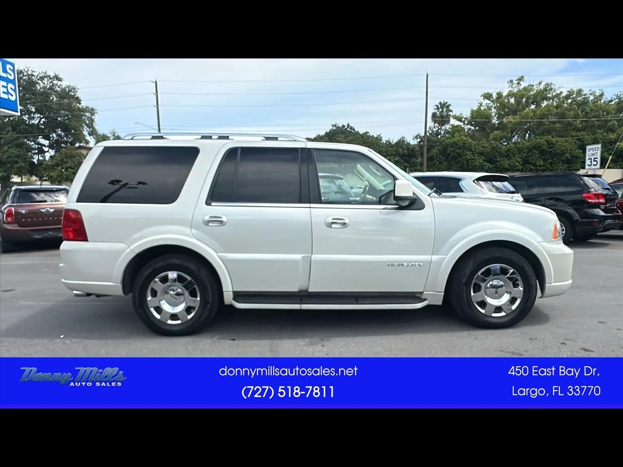 Lincoln Navigator 4dr 4WD Ultimate 2005