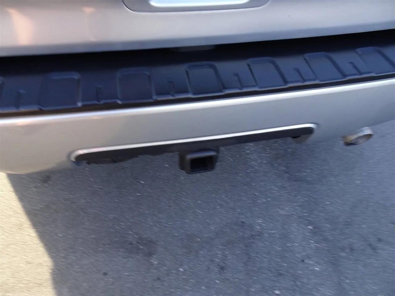 Toyota Sequoia RWD 4.6L SR5 (Natl) 2012