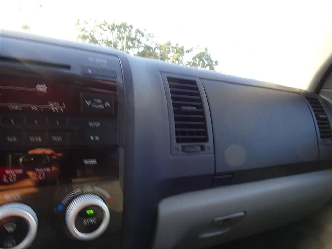 Toyota Sequoia RWD 4.6L SR5 (Natl) 2012