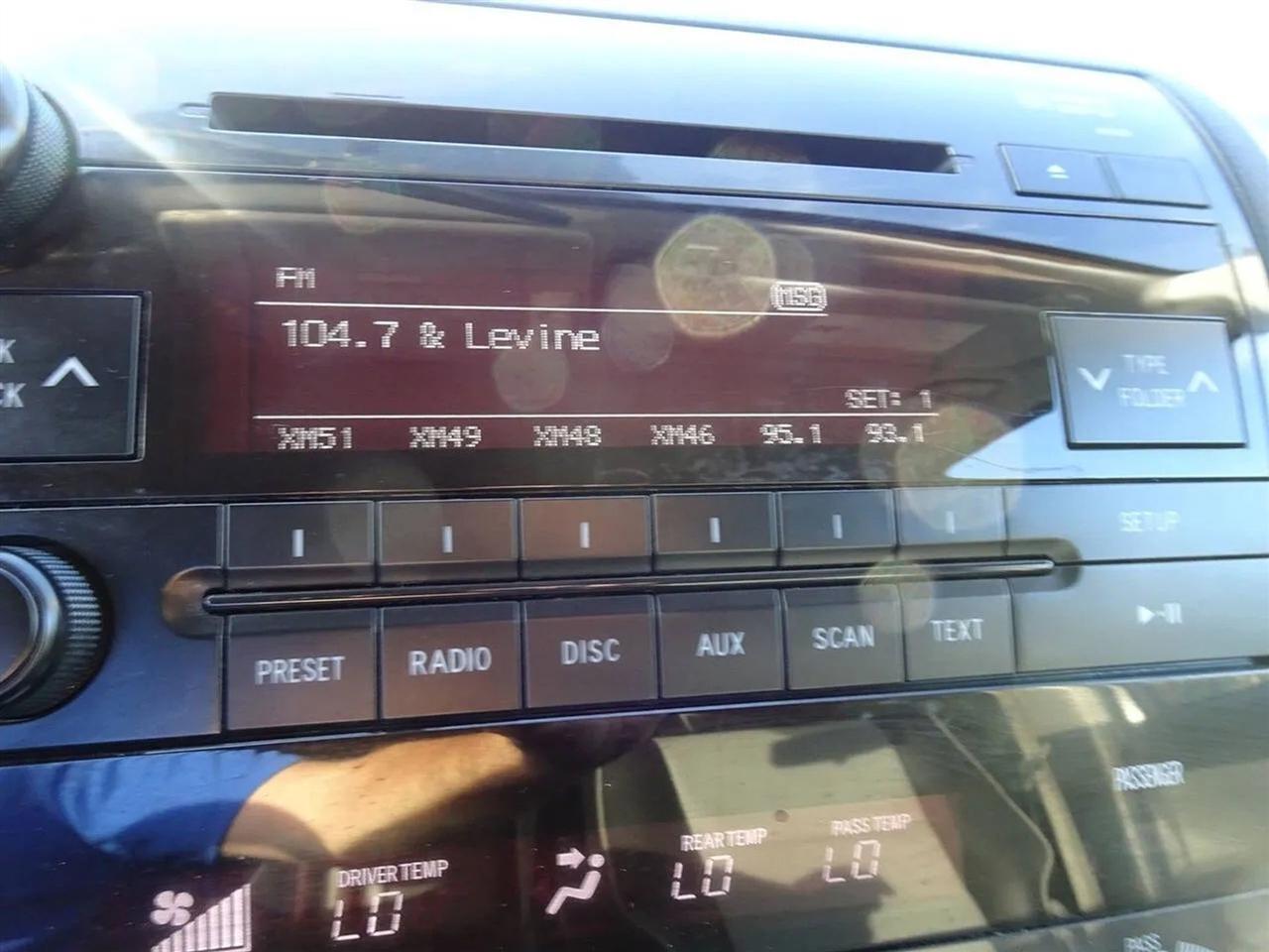 Toyota Sequoia RWD 4.6L SR5 (Natl) 2012