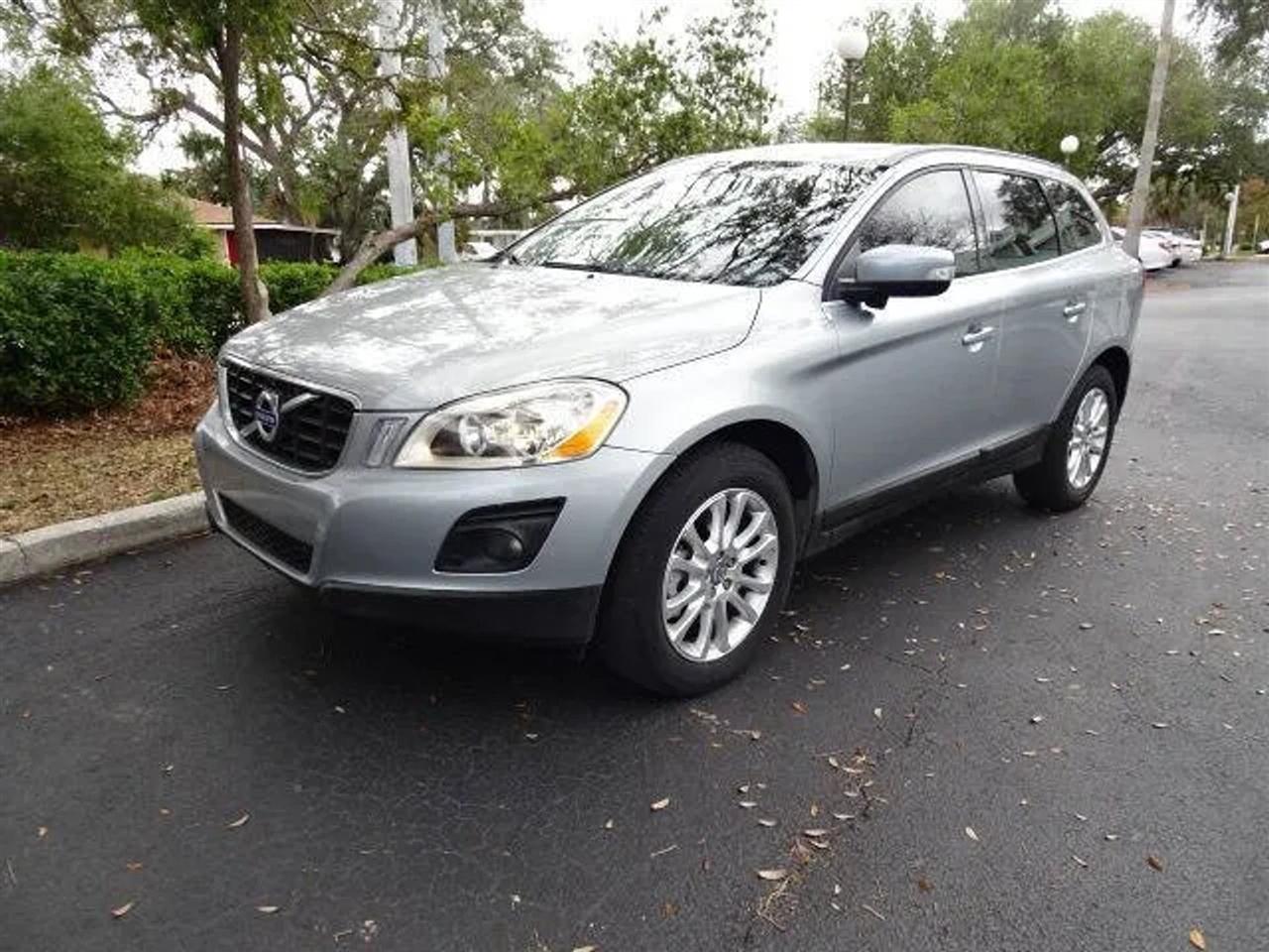 Volvo XC60 AWD 4dr 3.0T 2010