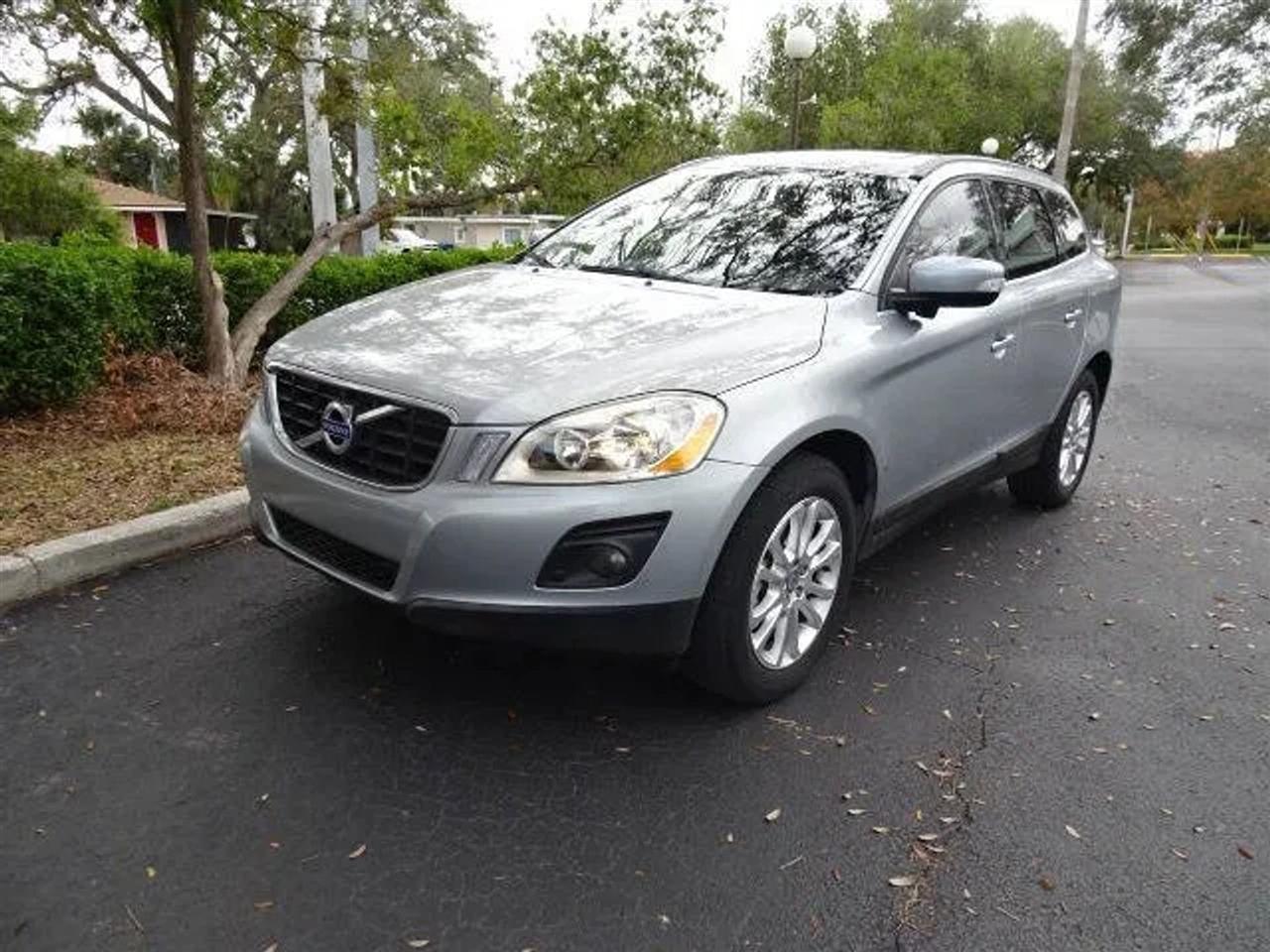 Volvo XC60 AWD 4dr 3.0T 2010