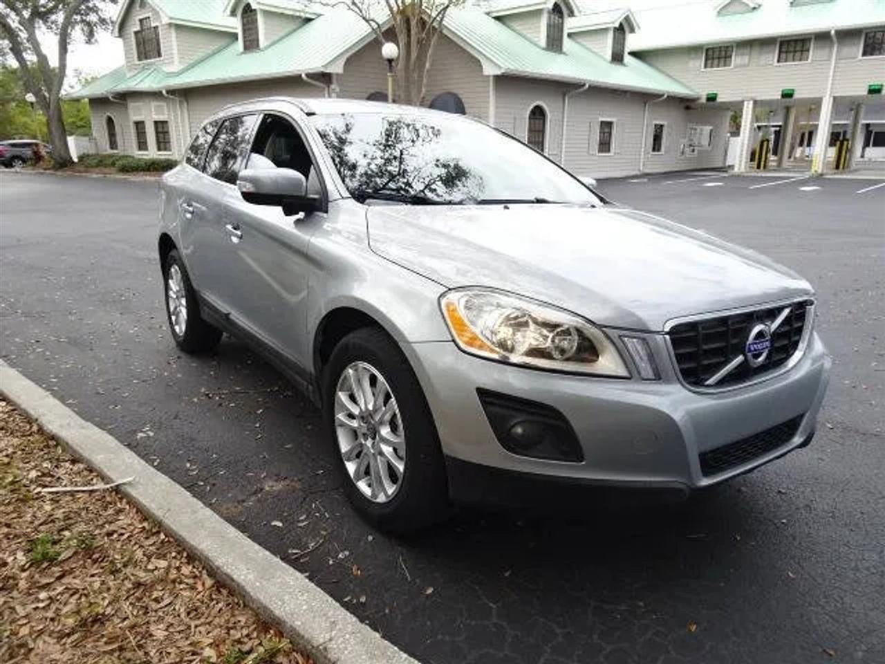 Volvo XC60 AWD 4dr 3.0T 2010