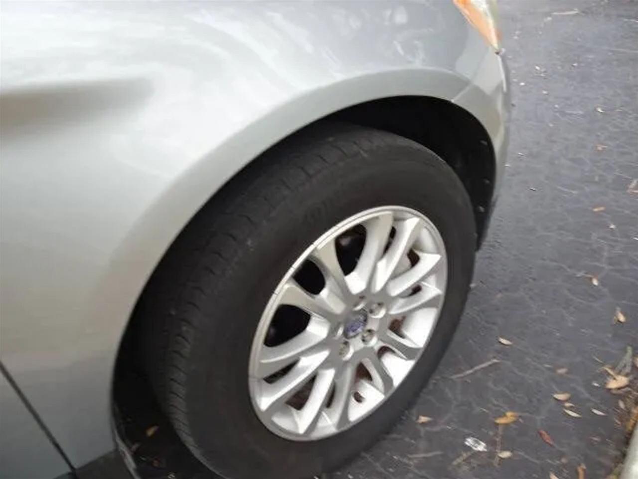 Volvo XC60 AWD 4dr 3.0T 2010