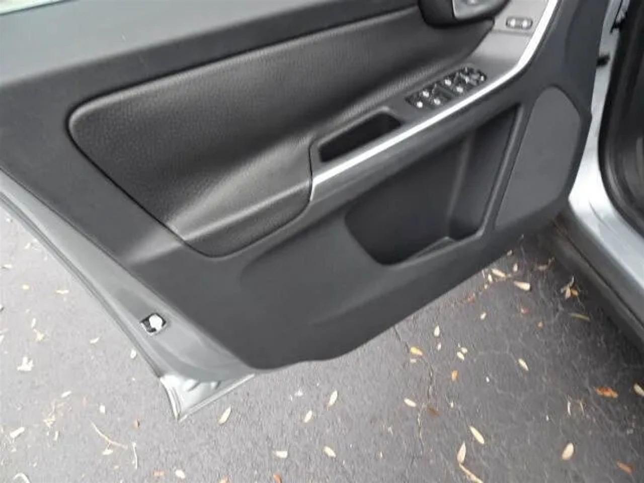 Volvo XC60 AWD 4dr 3.0T 2010