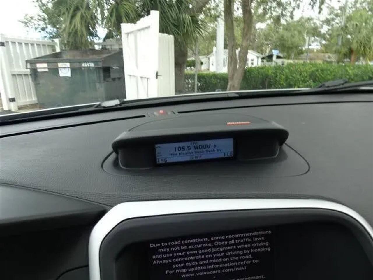 Volvo XC60 AWD 4dr 3.0T 2010