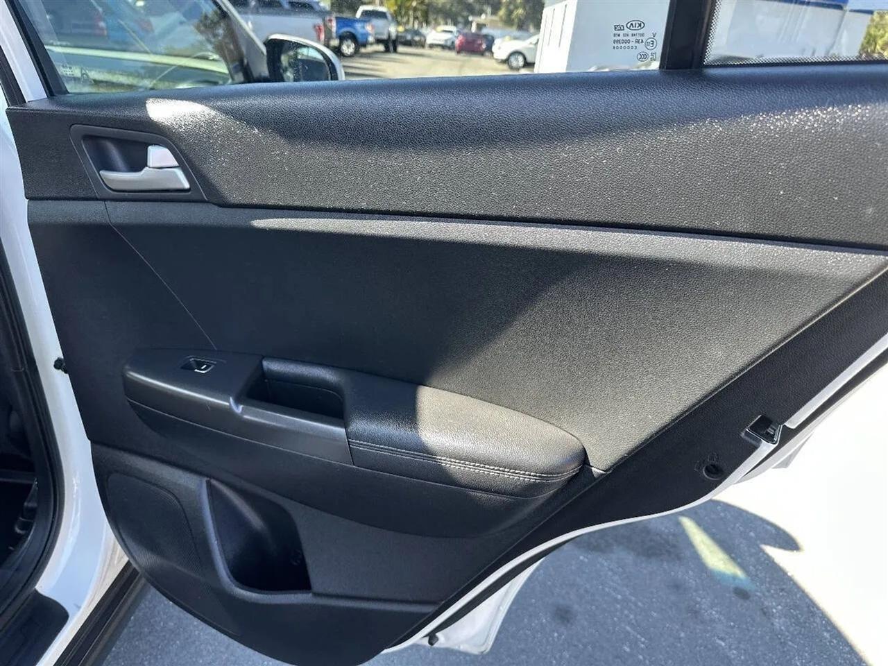 Kia Sportage LX FWD 2018