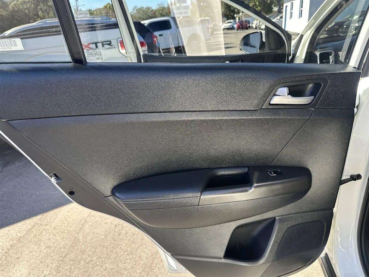 Kia Sportage LX FWD 2018