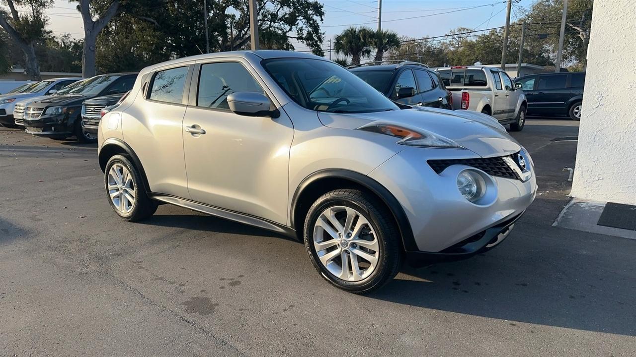 Nissan Juke 5dr Wgn CVT S FWD 2015